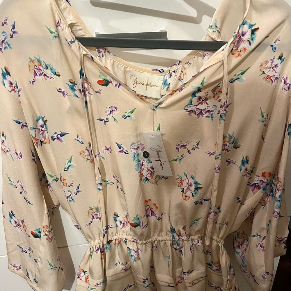 Yumi Kim size medium blouse brand new
